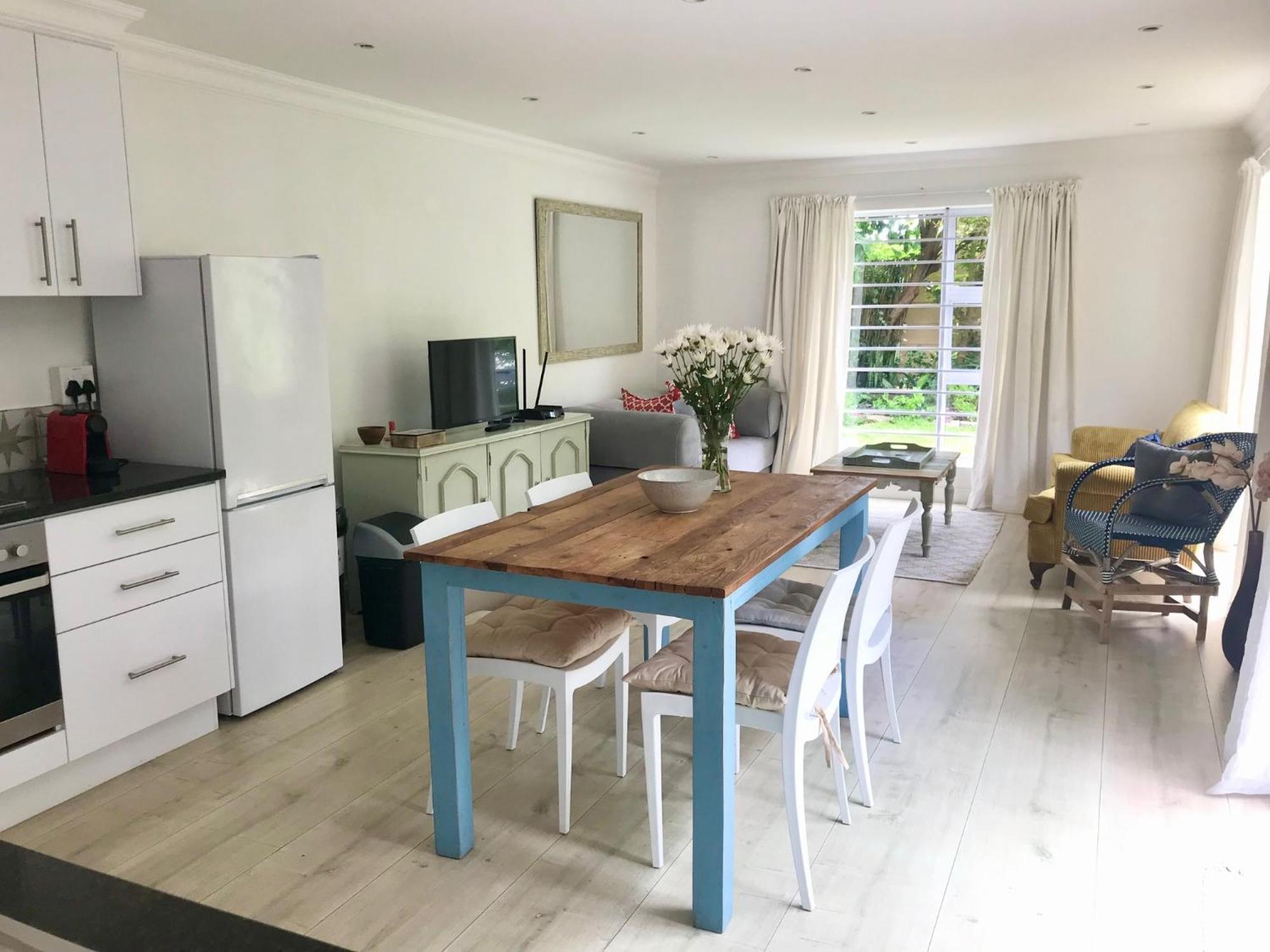Sunset Beach Living Guesthouse Κέιπ Τάουν Εξωτερικό φωτογραφία