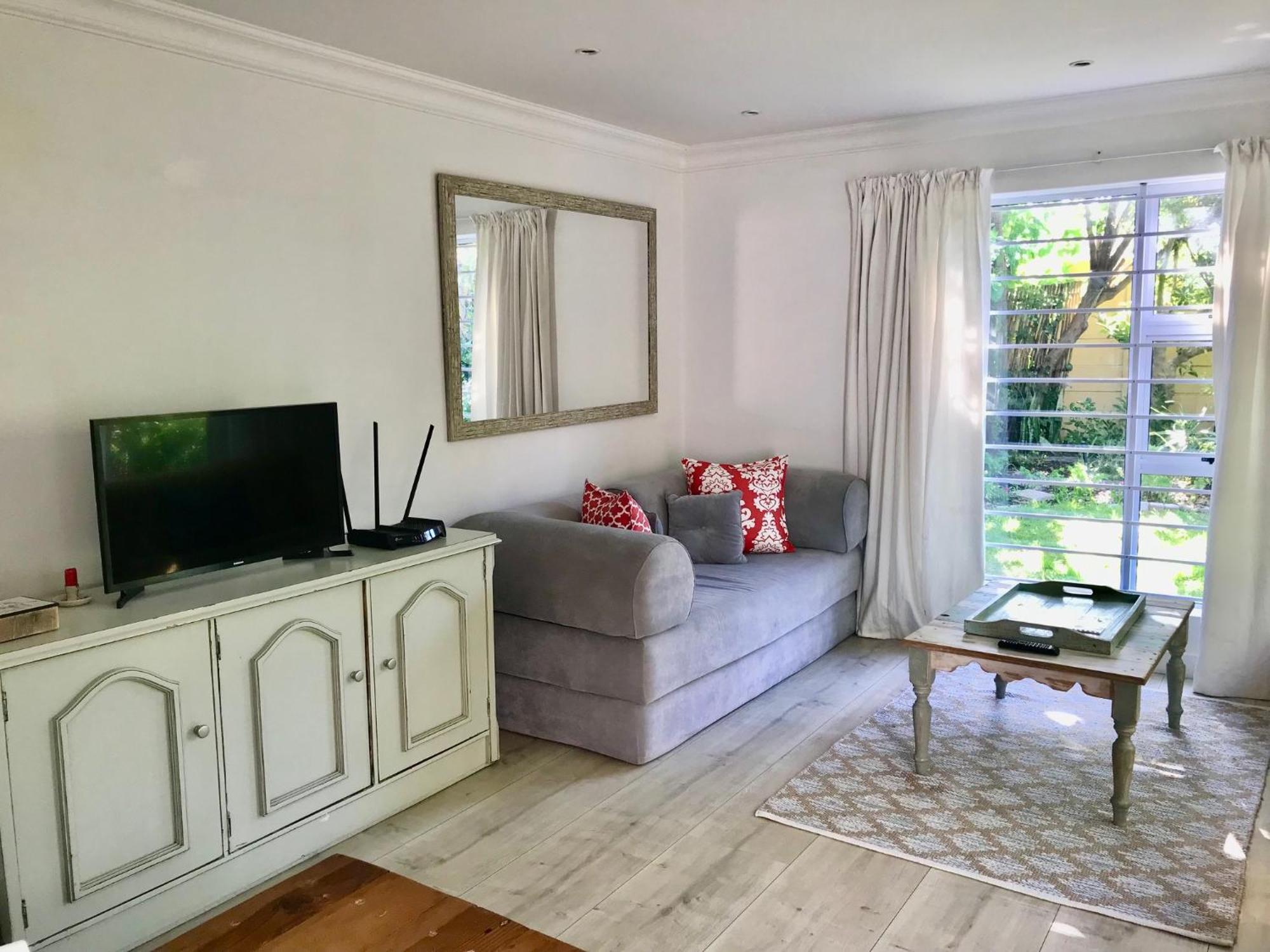 Sunset Beach Living Guesthouse Κέιπ Τάουν Εξωτερικό φωτογραφία